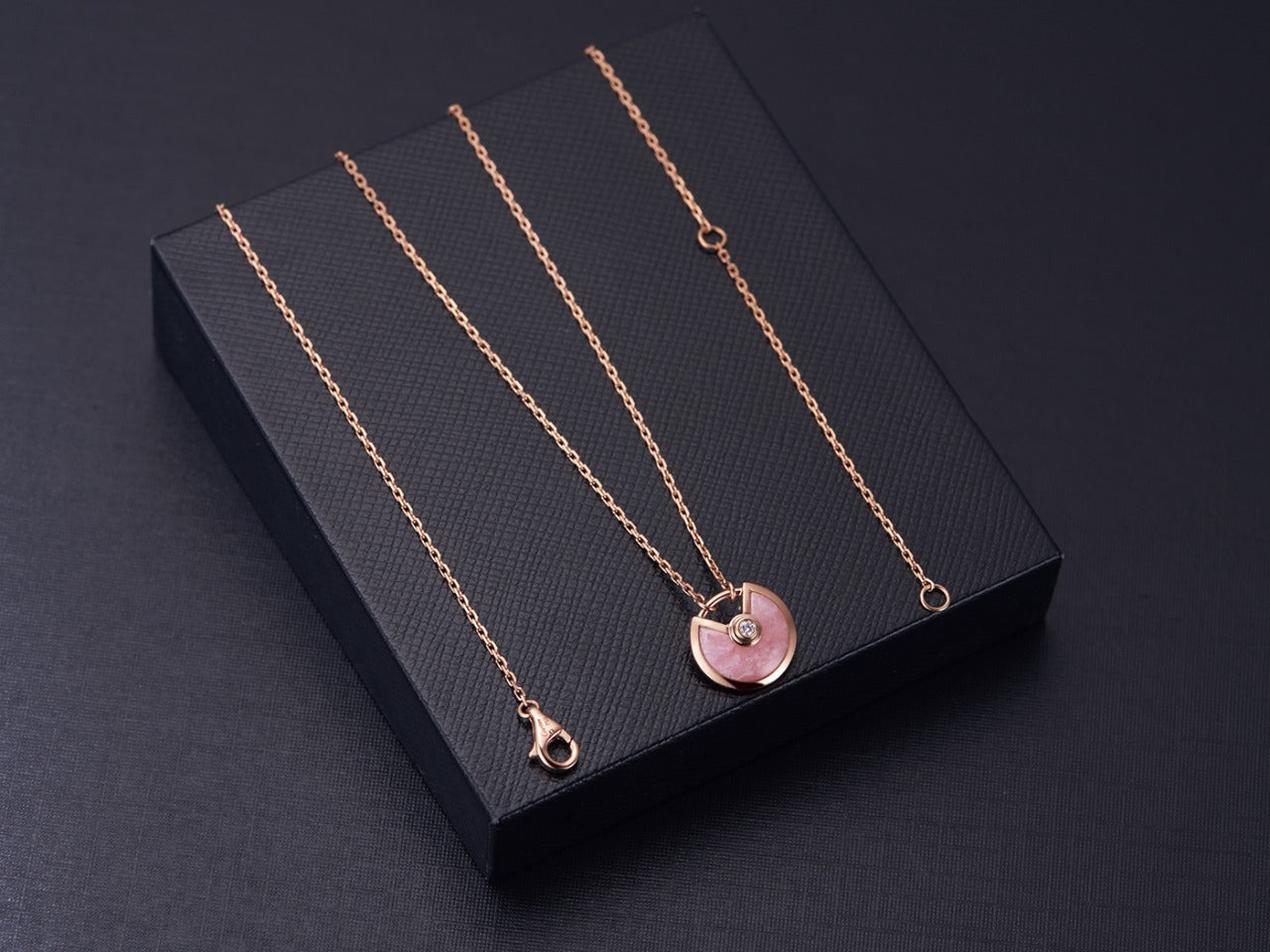 [Elowen Jewels]AMULETTE ROSE GOLD PINK MOP NECKLACE