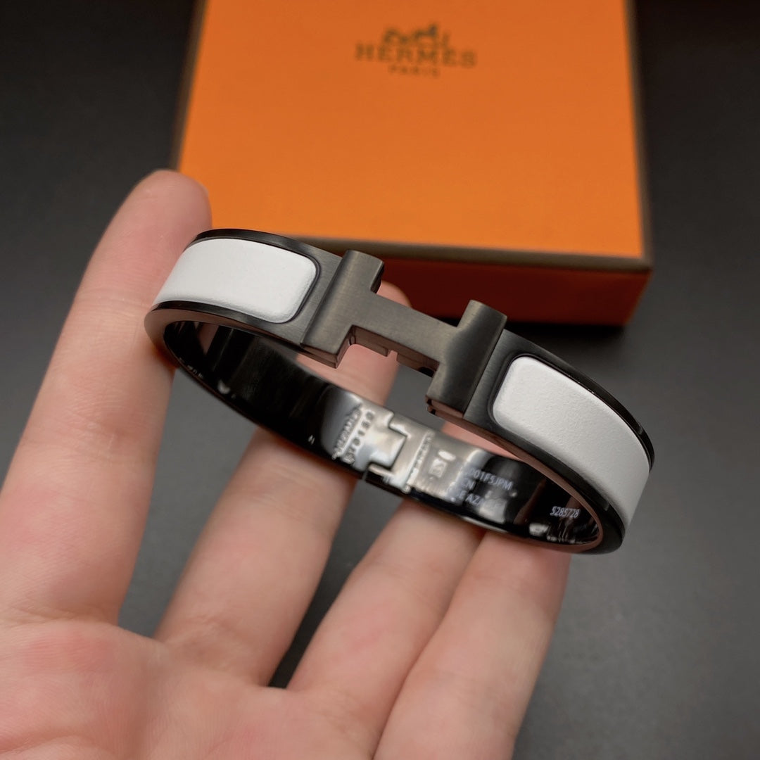 [Elowen Jewels]H BRACELET 12MM BLACK WHITE CERAMIC