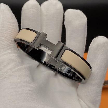 [Elowen Jewels]H BRACELET 12MM BLACK BEIGE CERAMIC