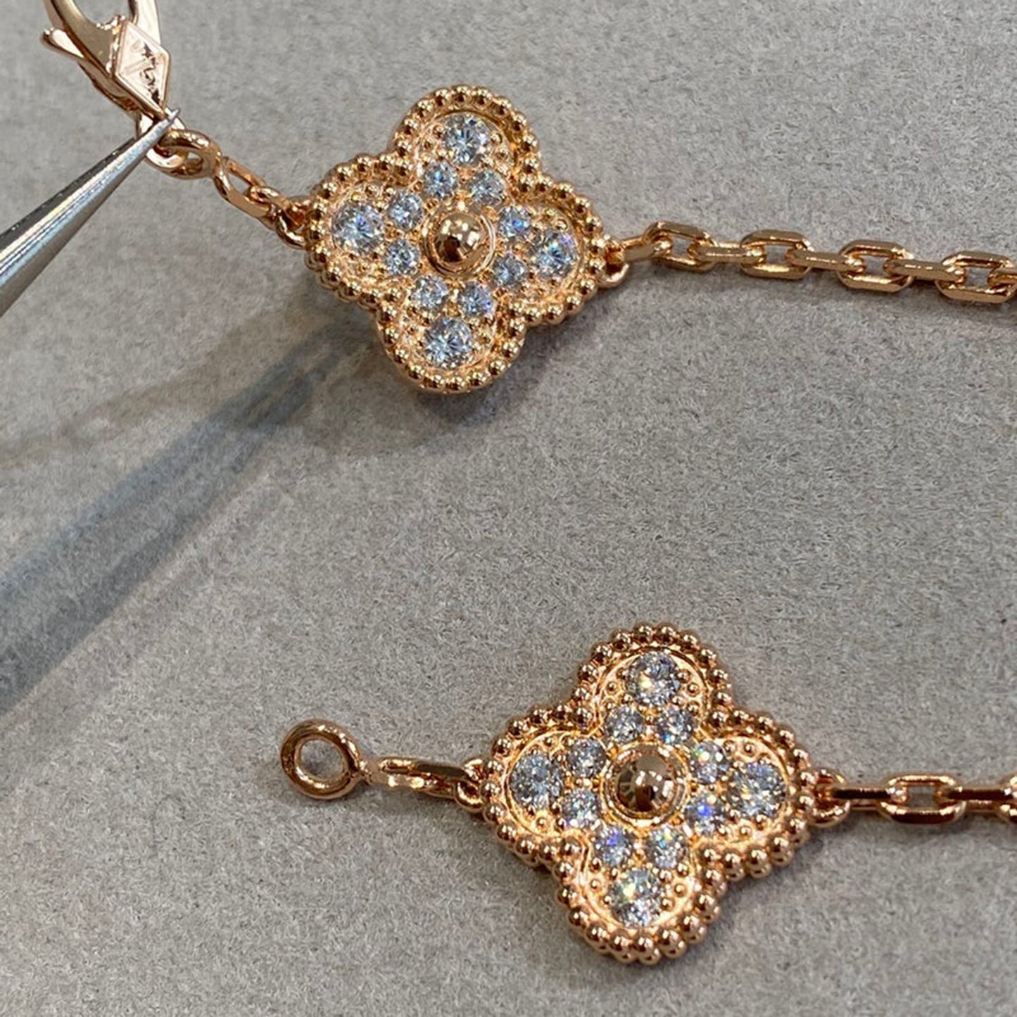 [Elowen Jewels] CLOVER 5 MOTIF FULL DIAMOND BRACELET COLLECTION