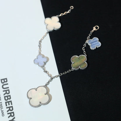 [Elowen Jewels]CLOVER BRACELET 5 MOTIFS MOP CHALCEDONY SILVER