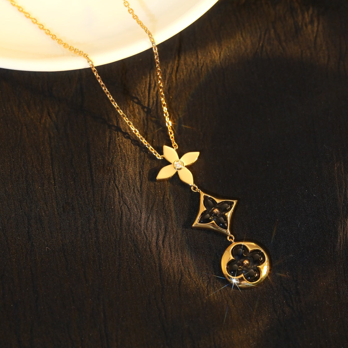 [Elowen Jewels]STAR AND SUN ONYX PINK GOLD NECKLACE