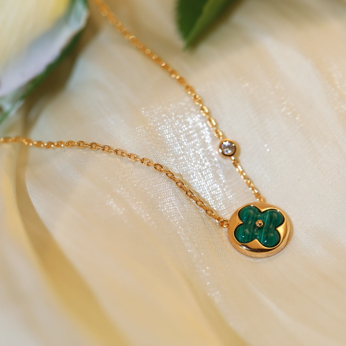[Elowen Jewels]SUN PEDANT PINK GOLD 1 DIAMOND NECKLACE