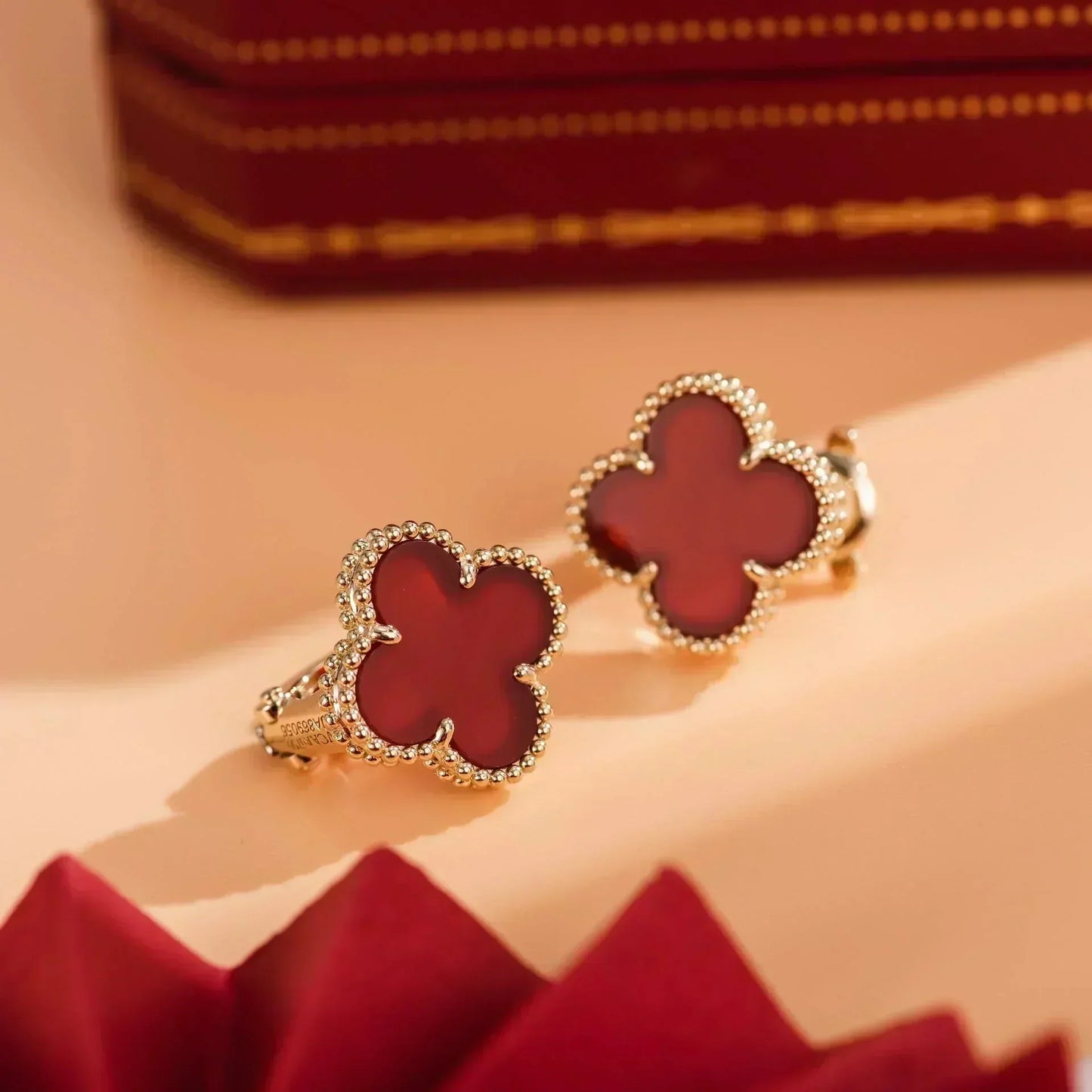 [Elowen Jewels]CLOVER MEDIUM 1 MOTIFS CARNELIAN  EARRINGS