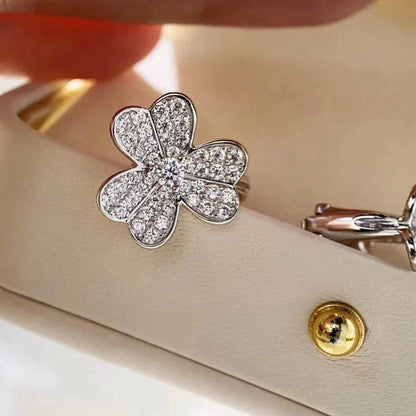 [Elowen Jewels]CLOVER COMOS DIAMOND EARRINGS SILVER