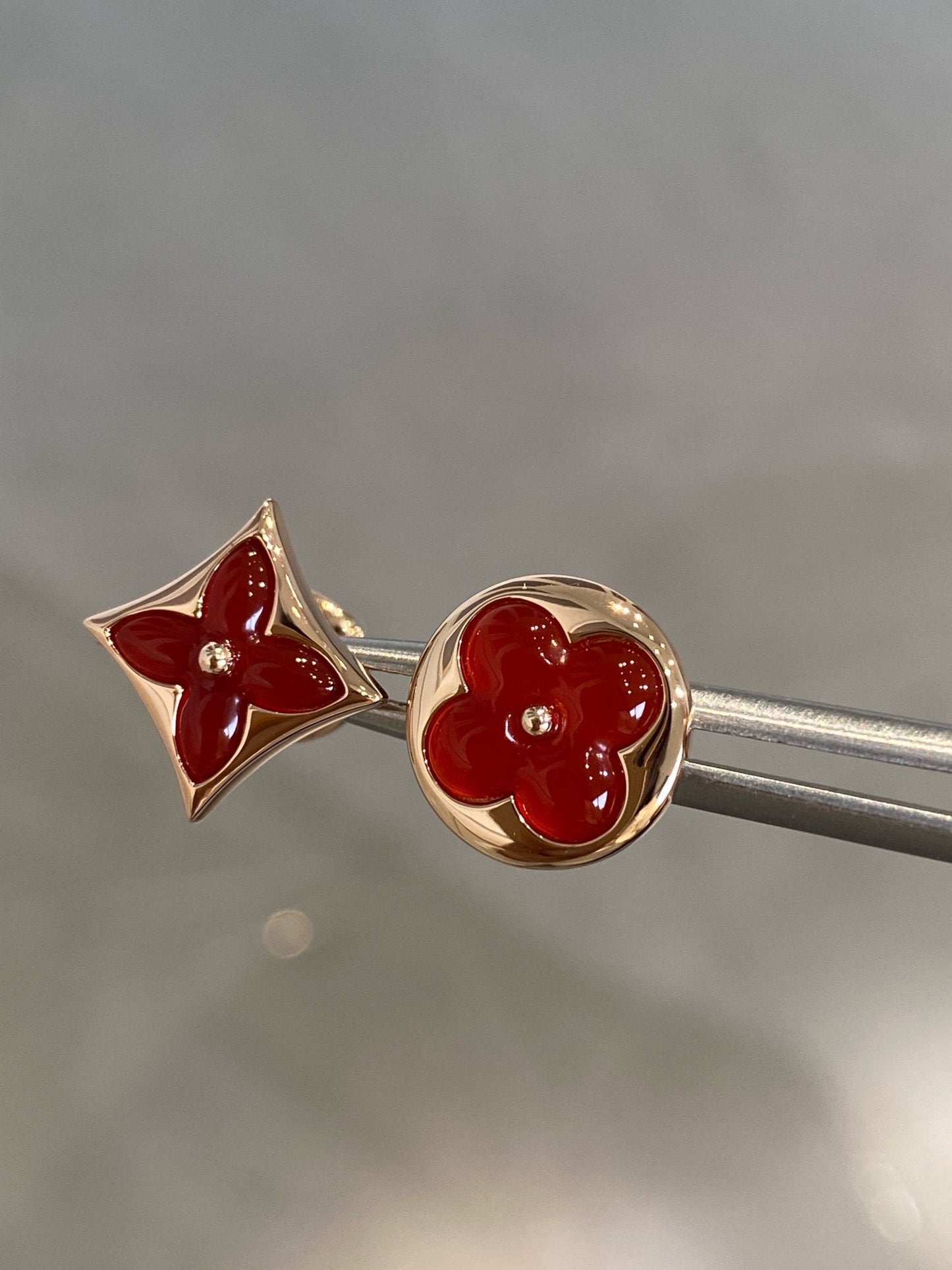 [Elowen Jewels]STAR AND SUN PINK GOLD CARNELIAN STUD EARRINGS