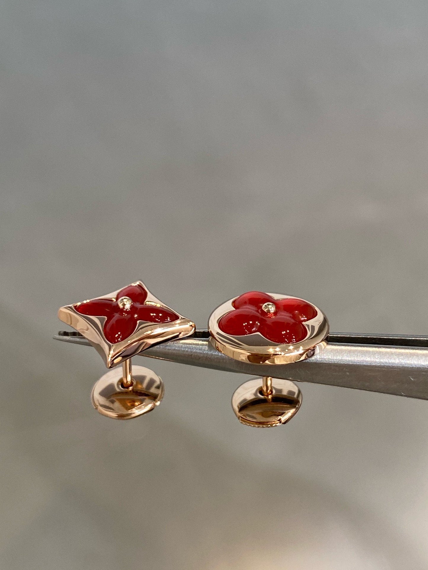 [Elowen Jewels]STAR AND SUN PINK GOLD CARNELIAN STUD EARRINGS