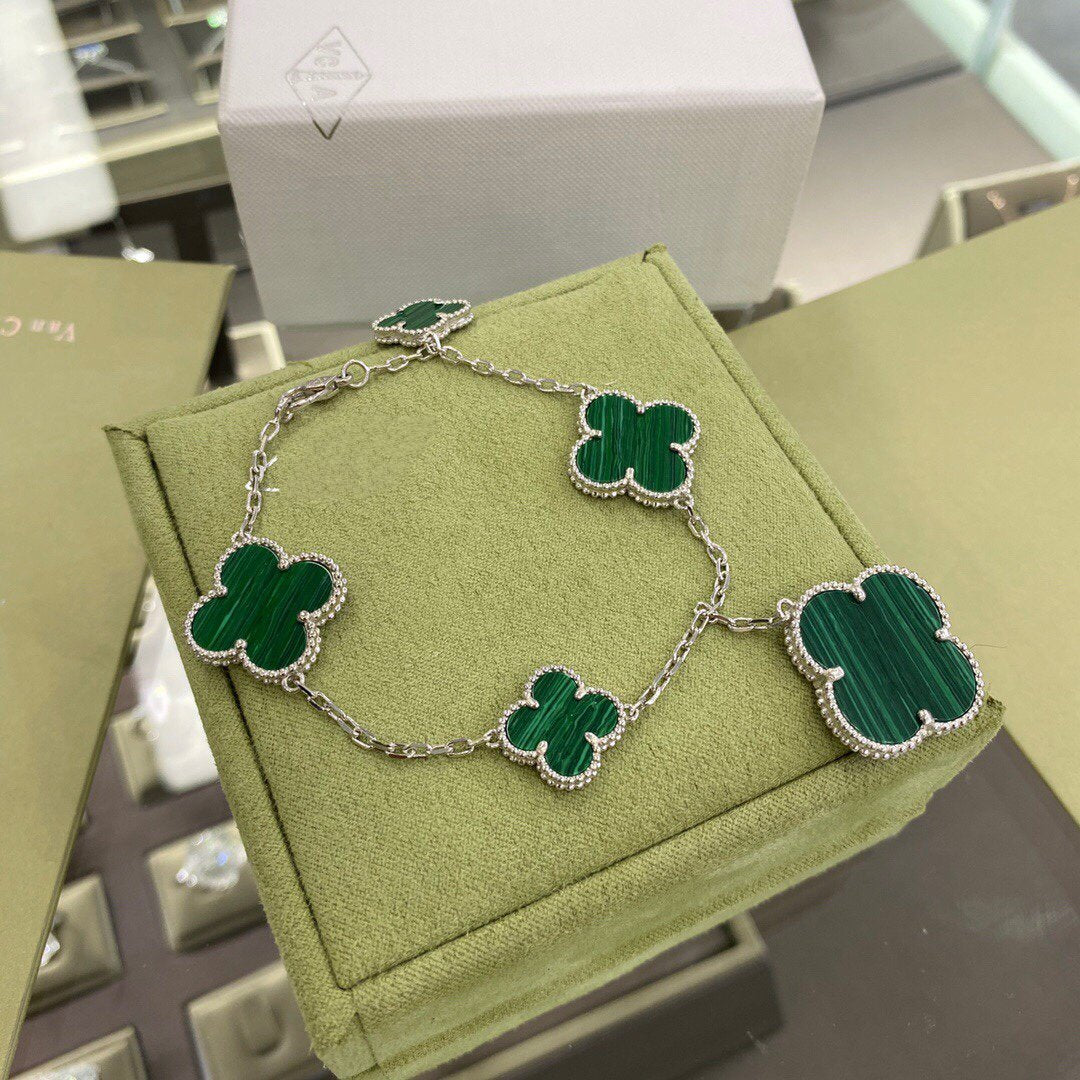 [Elowen Jewels]CLOVER 5 MOTIFS SIVLER MALACHITE BRACELET