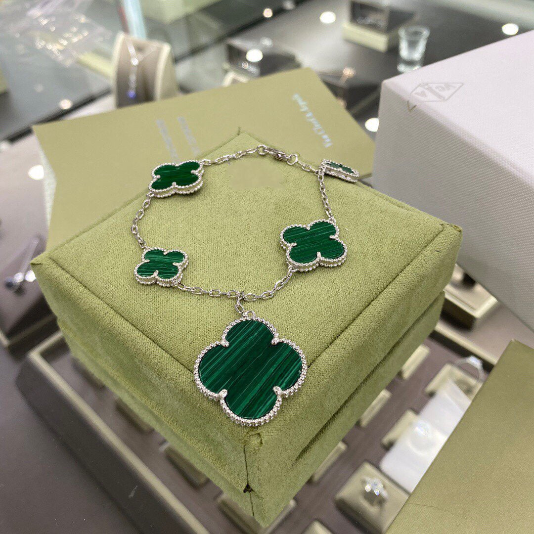 [Elowen Jewels]CLOVER 5 MOTIFS SIVLER MALACHITE BRACELET