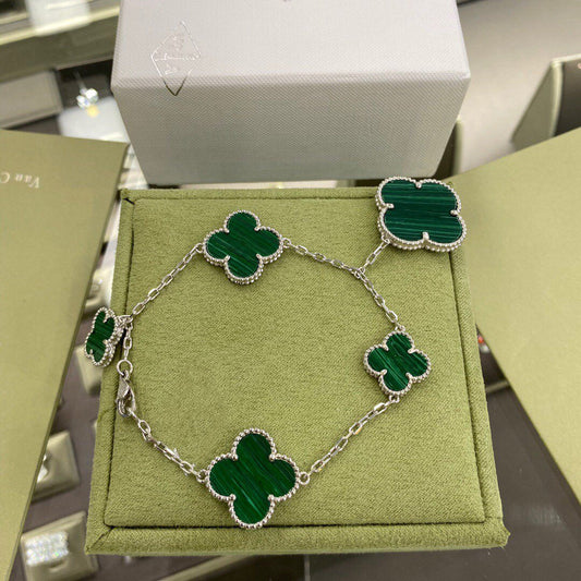 [Elowen Jewels]CLOVER 5 MOTIFS SIVLER MALACHITE BRACELET