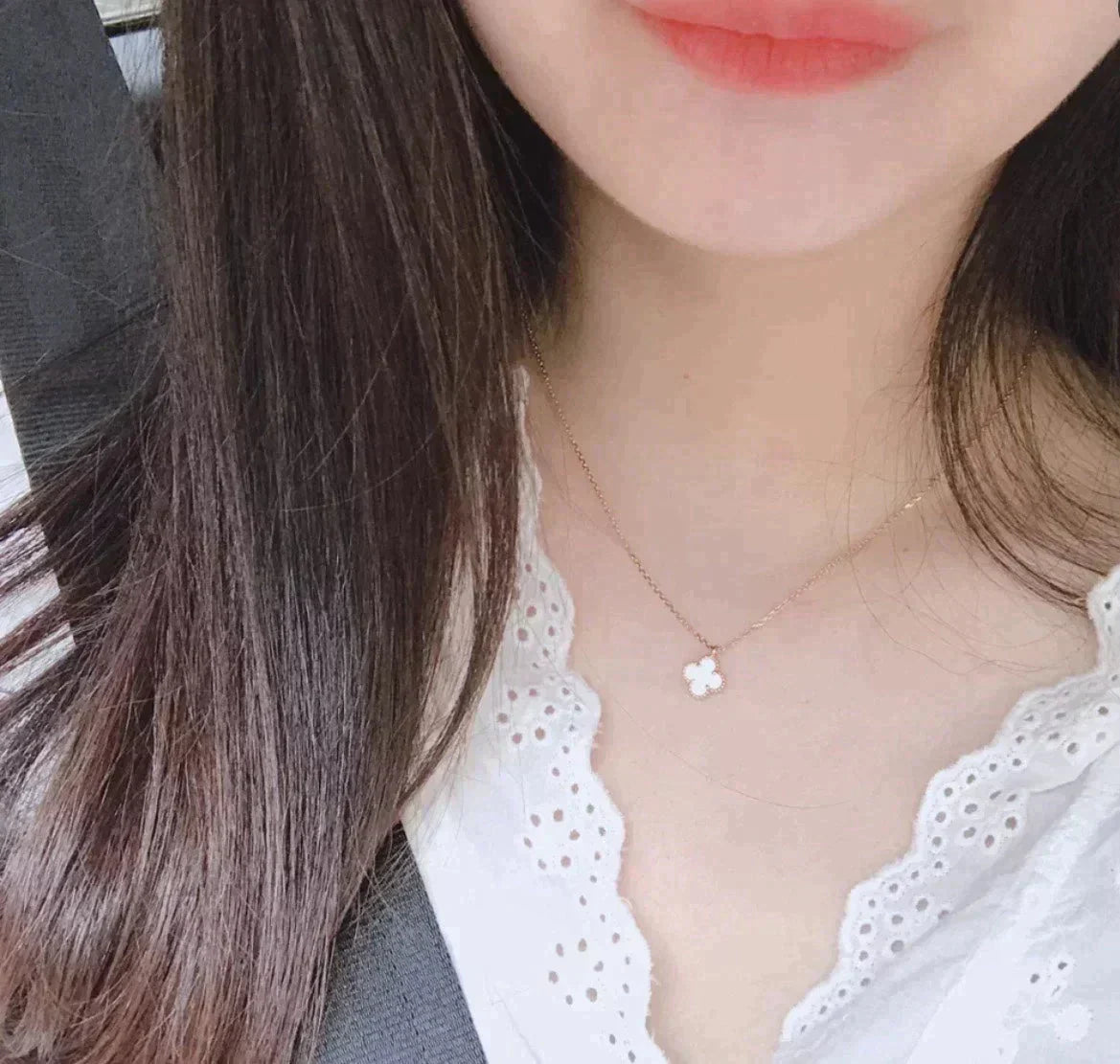 [Elowen Jewels]CLOVER MINI 9.5MM WHITE MOTHER-OF-PEARL NECKLACE