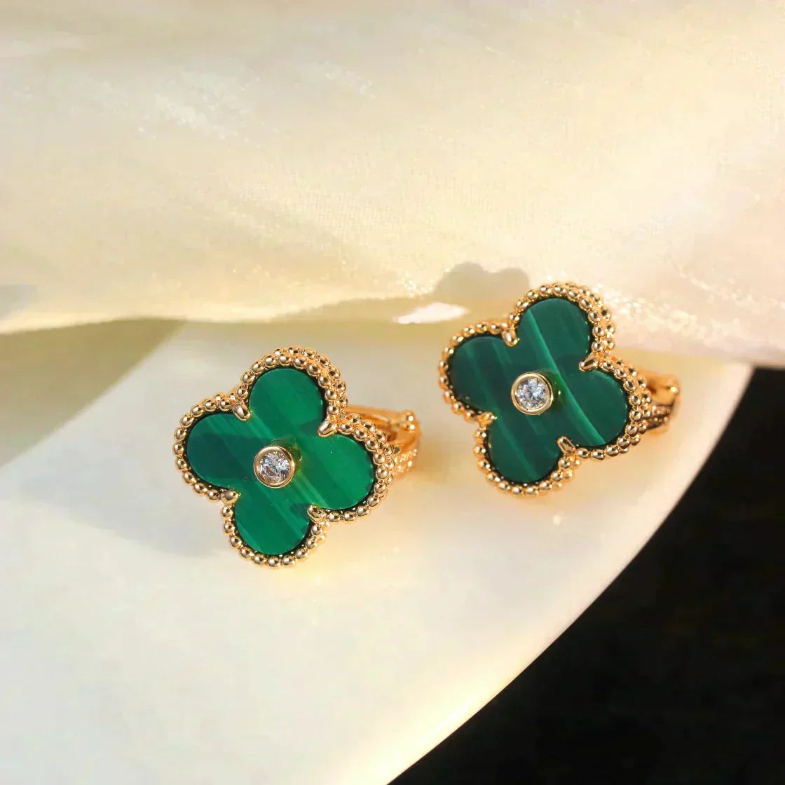 [Elowen Jewels]CLOVER MEDIUM 1 MOTIFS MALACHITE DIAMOND EARRINGS
