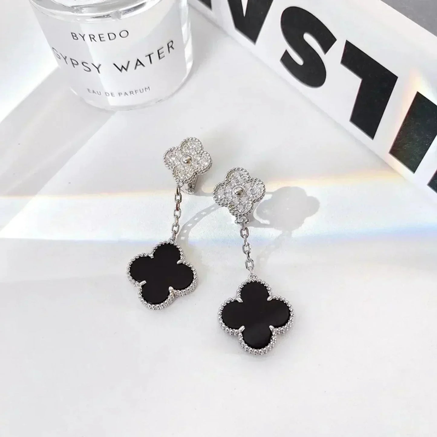 [Elowen Jewels]CLOVER 2 MOTIFS  DIAMOND ONYX EARRINGS SILVER