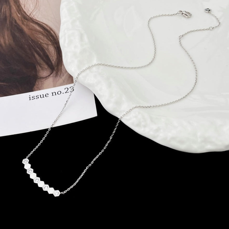 [Elowen Jewels]BEE MY LOVE DIAMOND NECKLACE