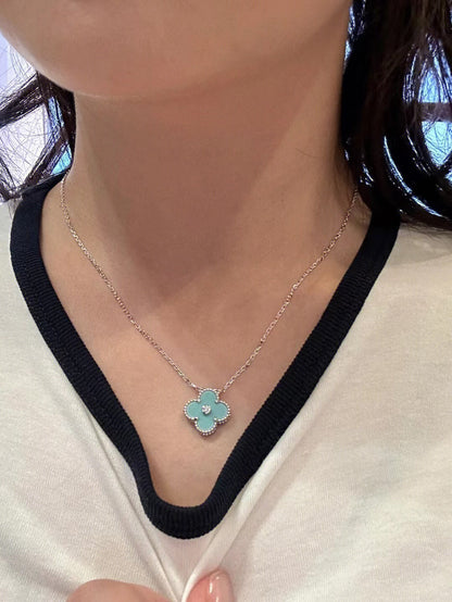 [Elowen Jewels]CLOVER 1 DIAMOND LIGHT BLUE SILVER NECKLACE