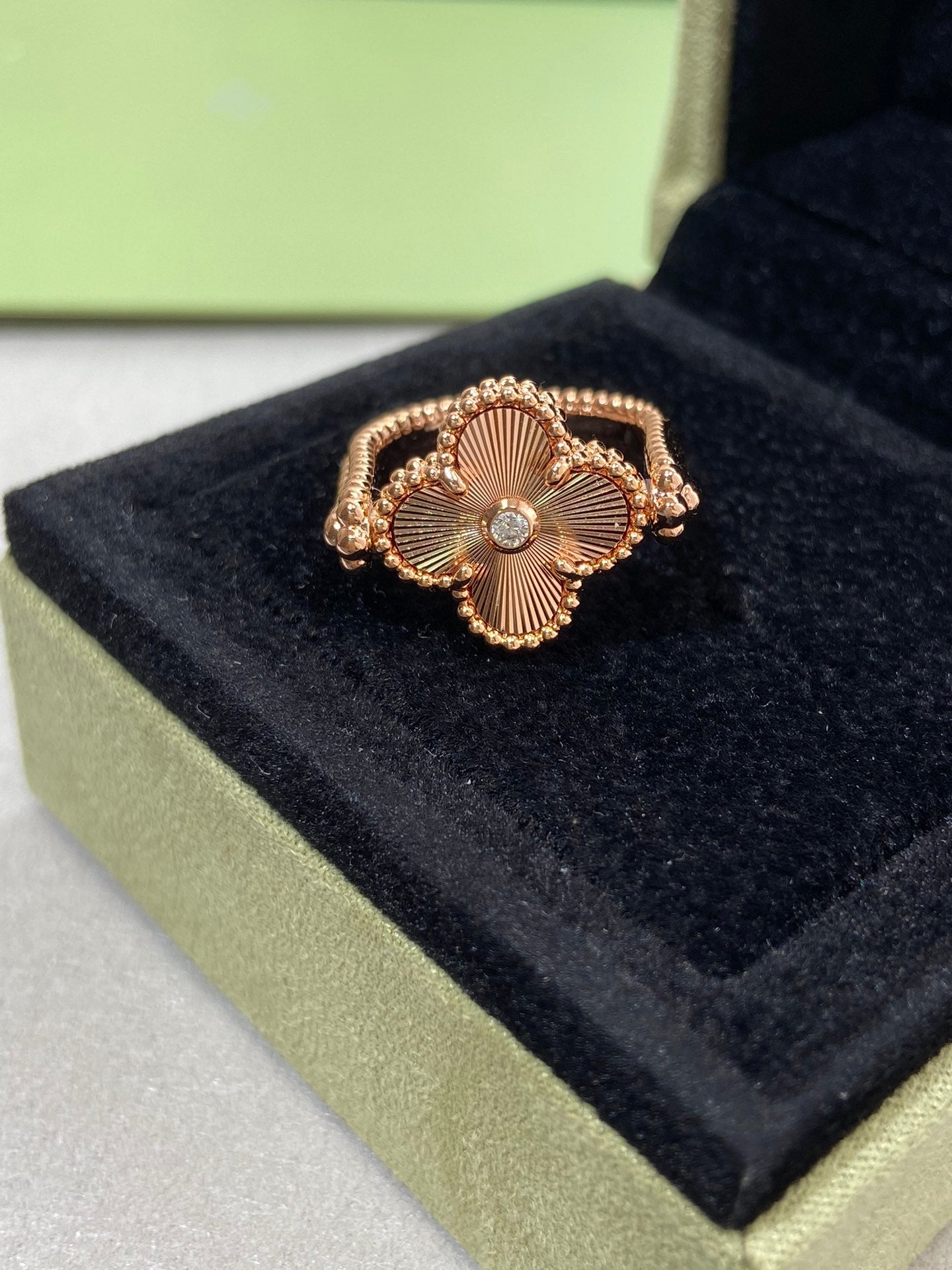 [Elowen Jewels]CLOVER RIVERSIBLE ROSE GOLD RING