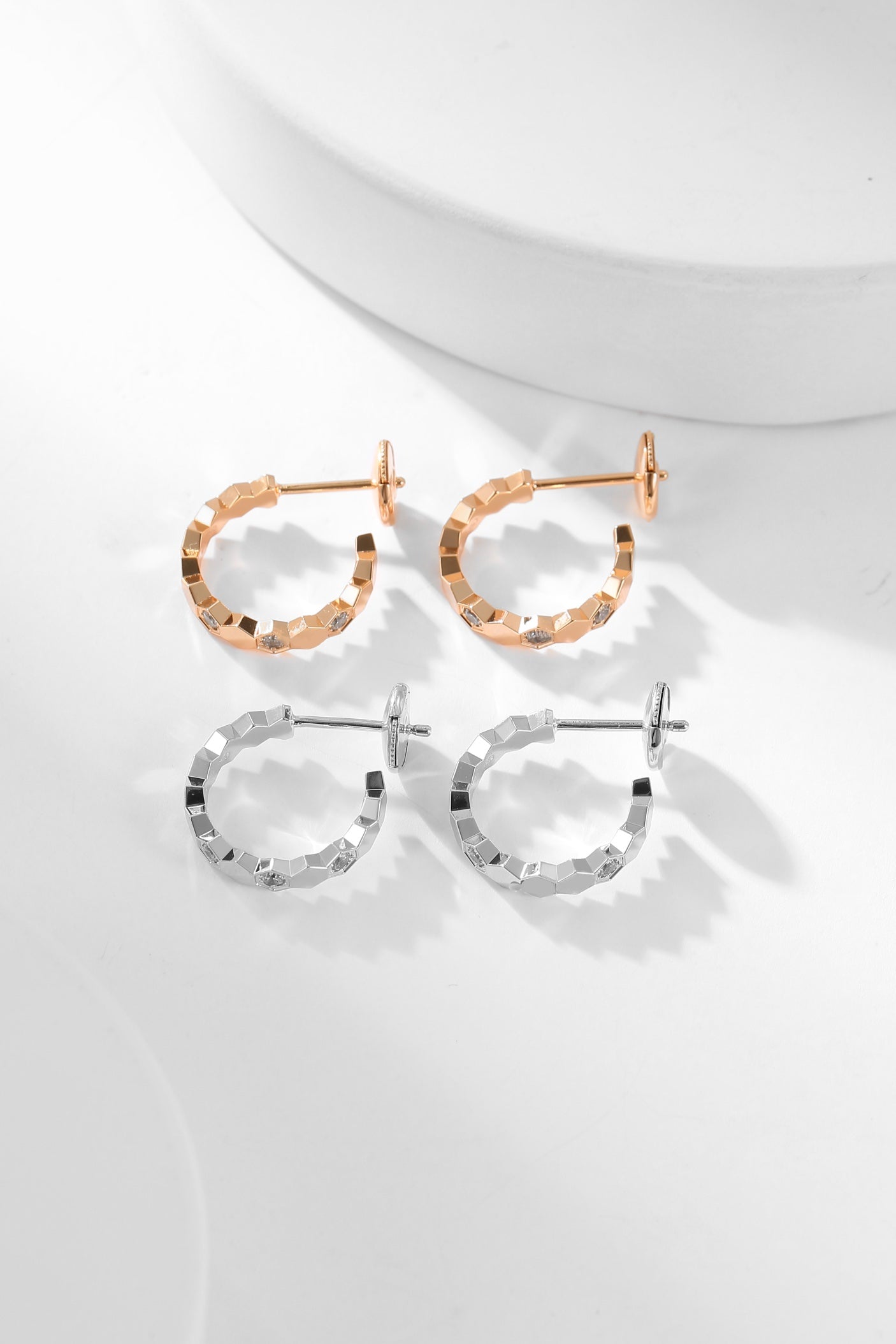 [Elowen Jewels]BEE LOVE DIAMOND HOOP EARRINGS