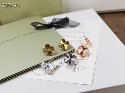 [Elowen Jewels]CLOVER MEDIUM STUD EARRINGS