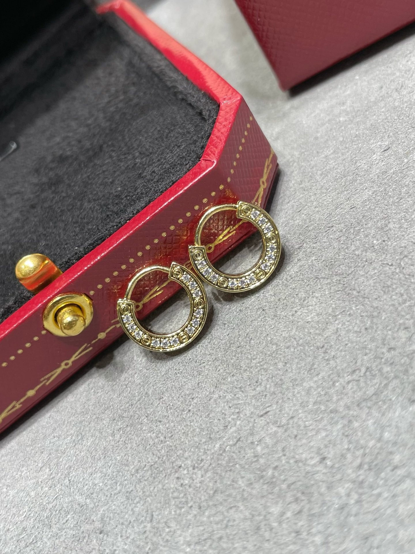[Elowen Jewels]LOVE DIAMOND EARRINGS