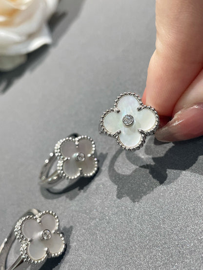 [Elowen Jewels]CLOVER SILVER MOP DIAMOND RING