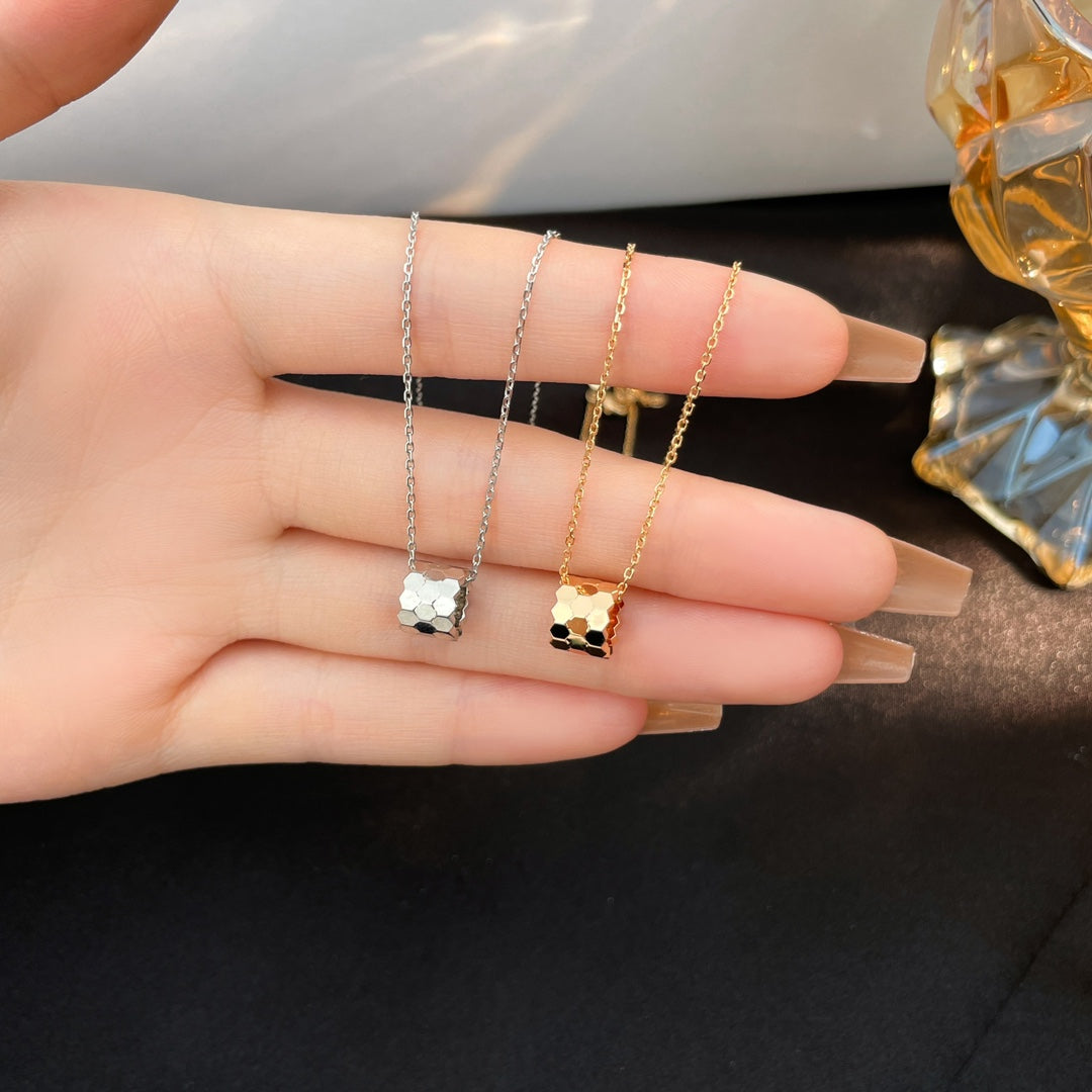 [Elowen Jewels]BEE MINI NECKLACE