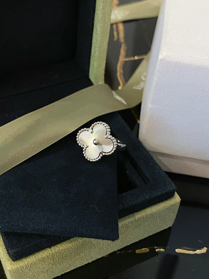 [Elowen Jewels]CLOVER SILVER RING