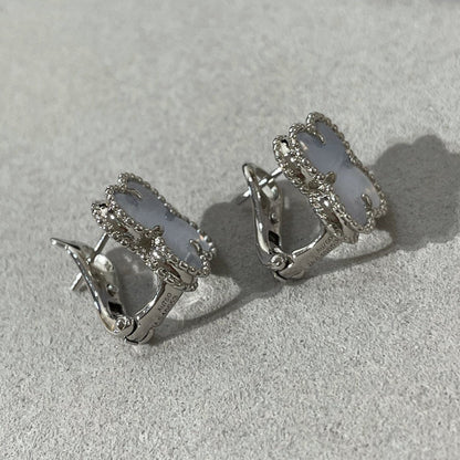 [Elowen Jewels]CLOVER CHALCEDONY SILVER STUD EARRINGS