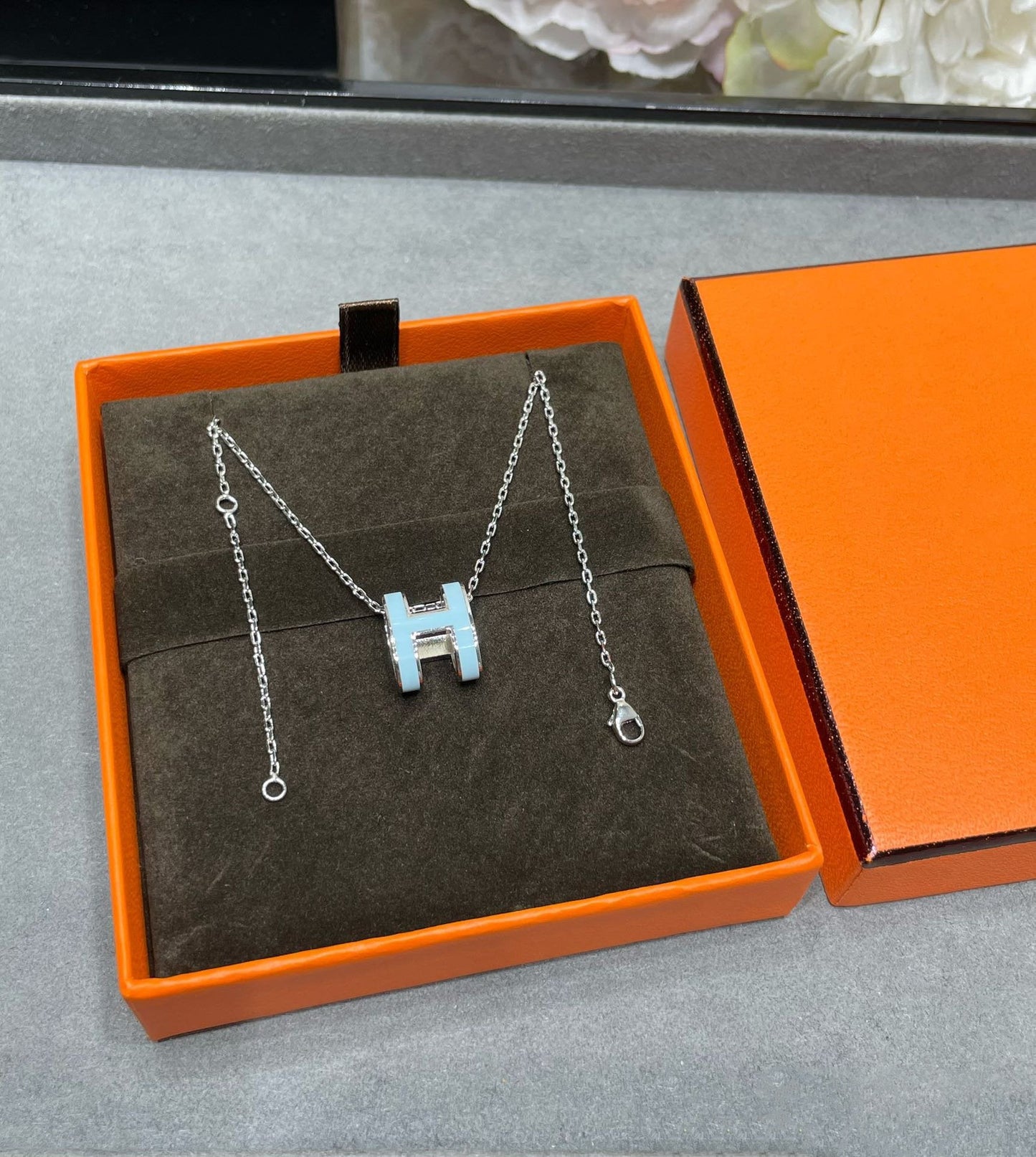 [Elowen Jewels]POP H SKY BLUE NECKLACE