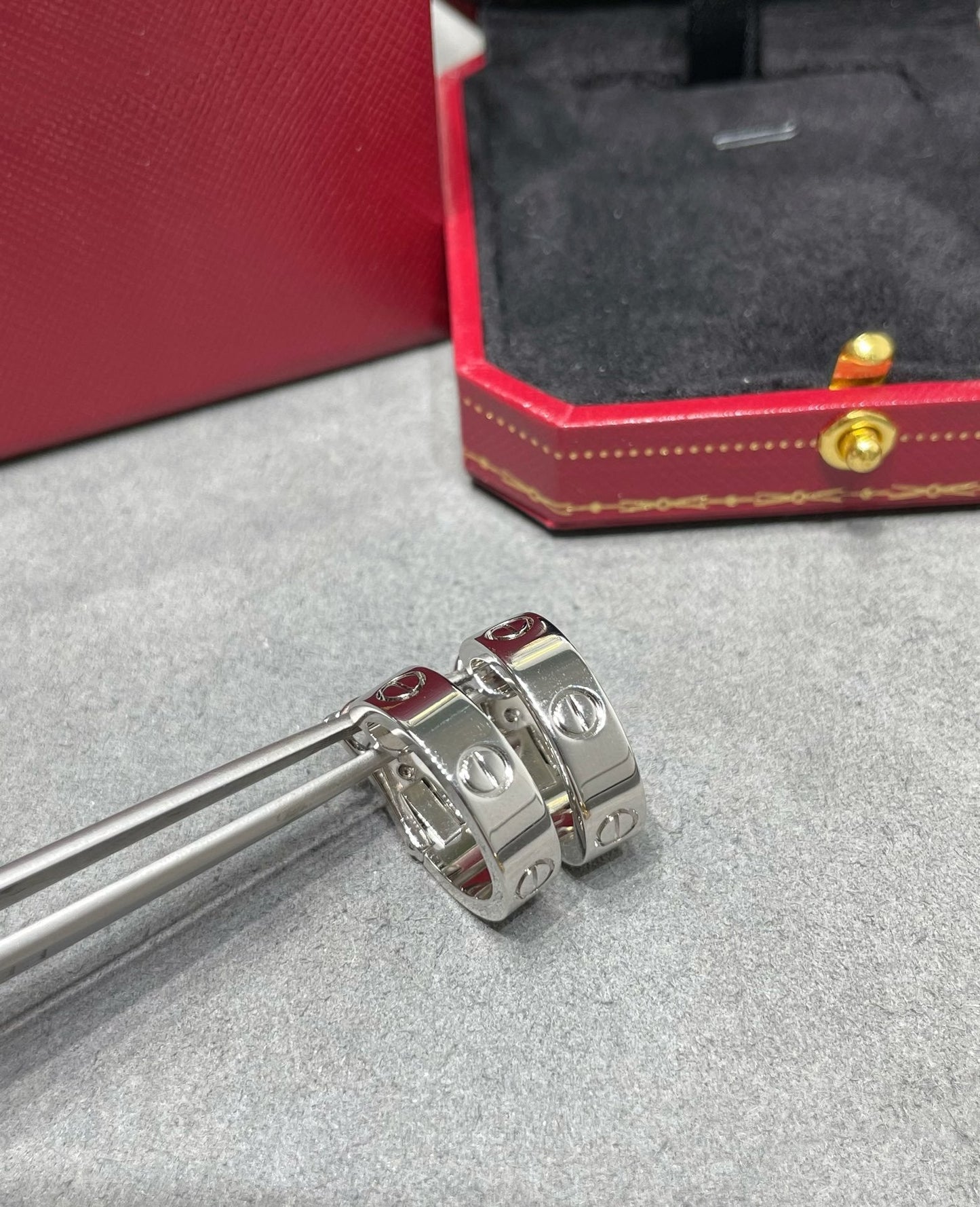 [Elowen Jewels]LOVE 5.5MM EARRINGS