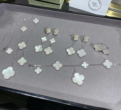 [Elowen Jewels]CLOVER 5 MOTIF WHITE MOP SILVER BRACELET