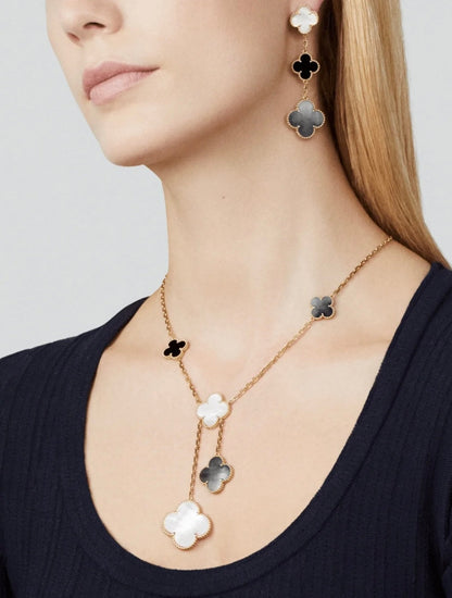 [Elowen Jewels]CLOVER 3 MOTIF MOP ONYX DARK MOP PINK GOLD EARRINGS