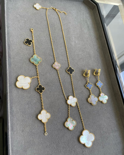 [Elowen Jewels]CLOVER 3 MOTIF MOP ONYX DARK MOP PINK GOLD EARRINGS