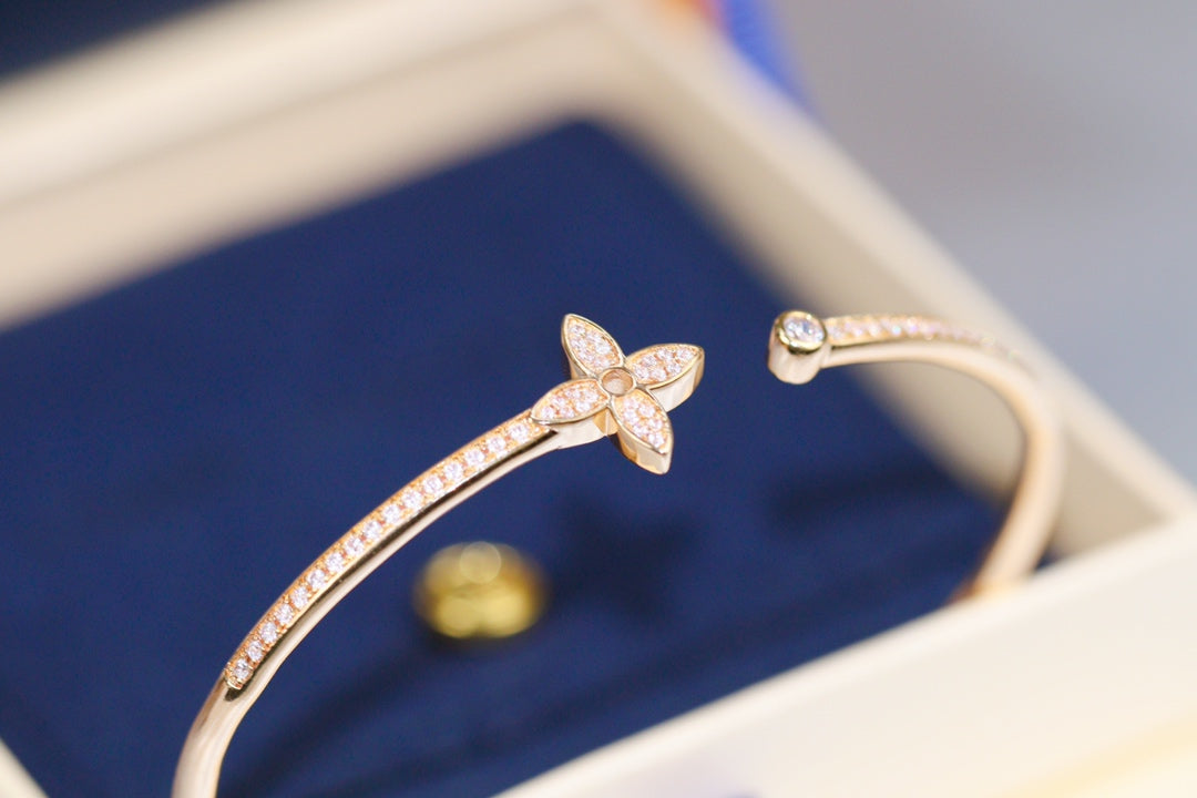 [Elowen Jewels]IDYLLE PINK GOLD OPEN BRACELET DIAMOND PAVED
