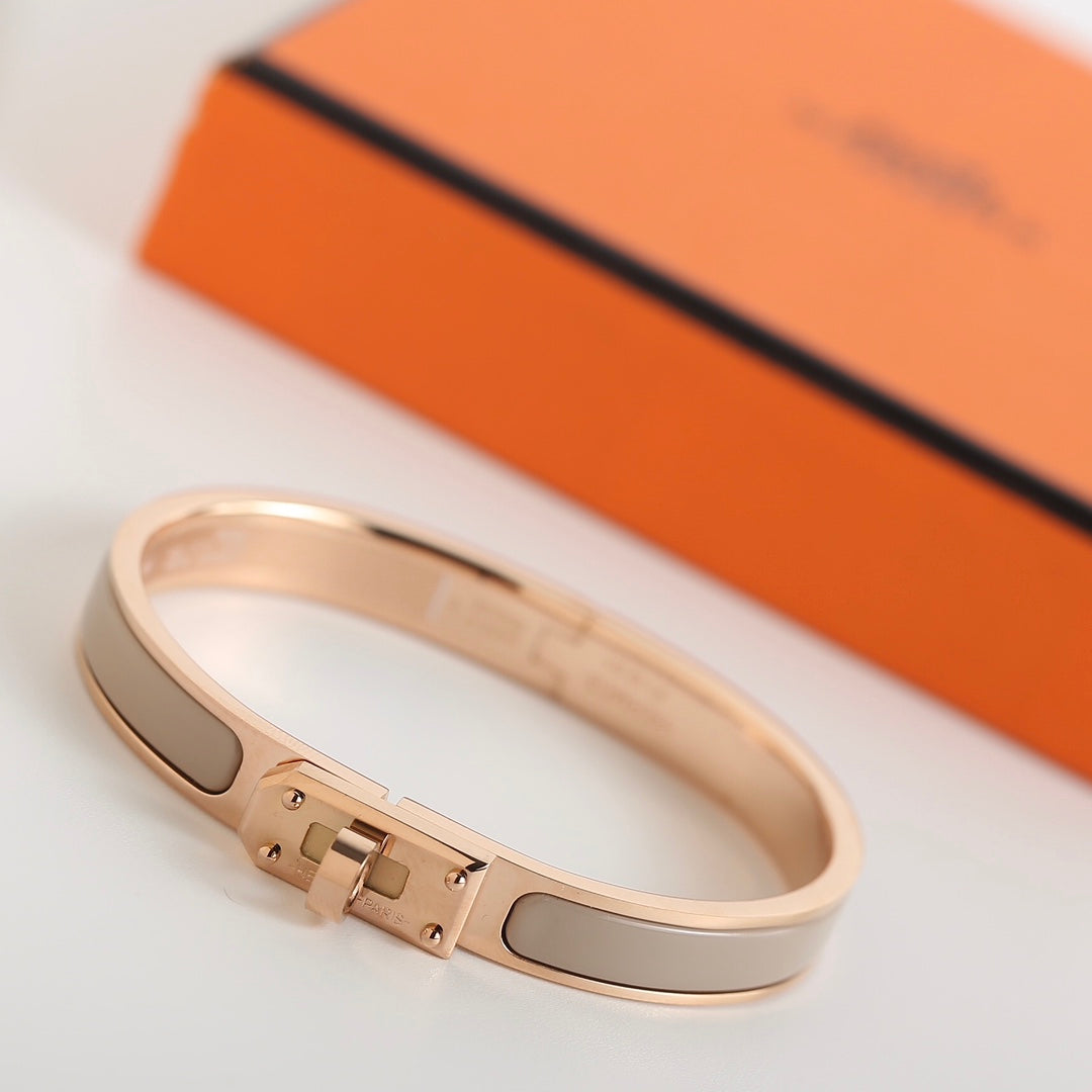 [Elowen Jewels]HM KELLY GREY BRACELET