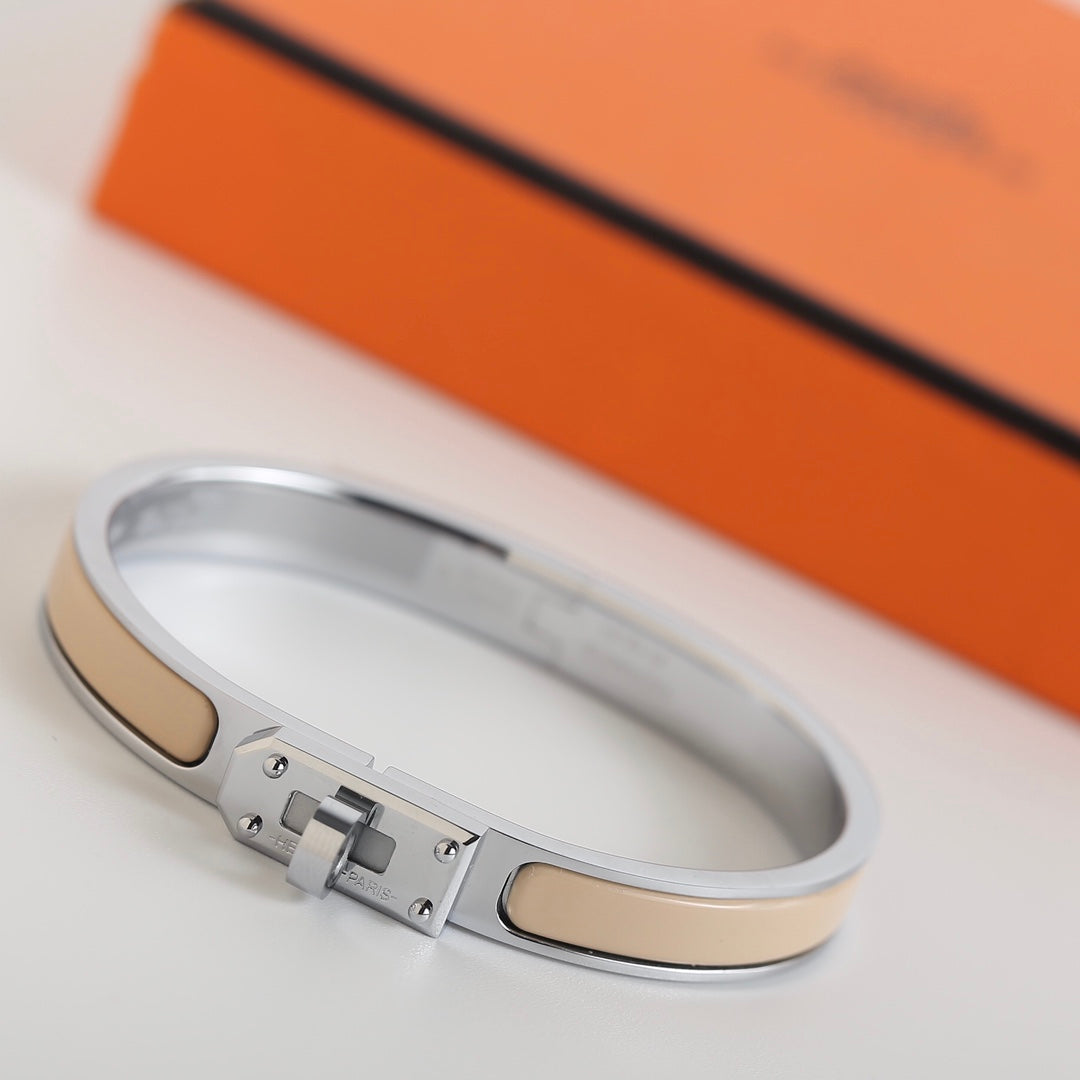 [Elowen Jewels]HM KELLY BEIGE BRACELET
