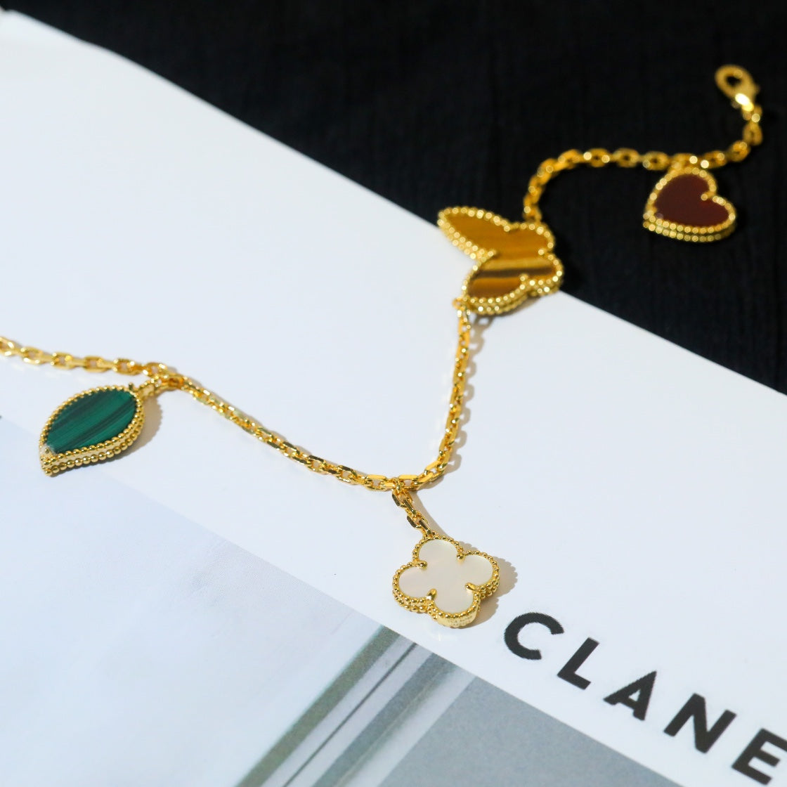 [Elowen Jewels]LUCKY SPRING 5 MOTIF GOLD BRACELET