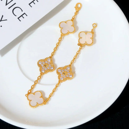 [Elowen Jewels]CLOVER WHITE PEARL MOP 5 MOTIF BRACELET COLLECTION