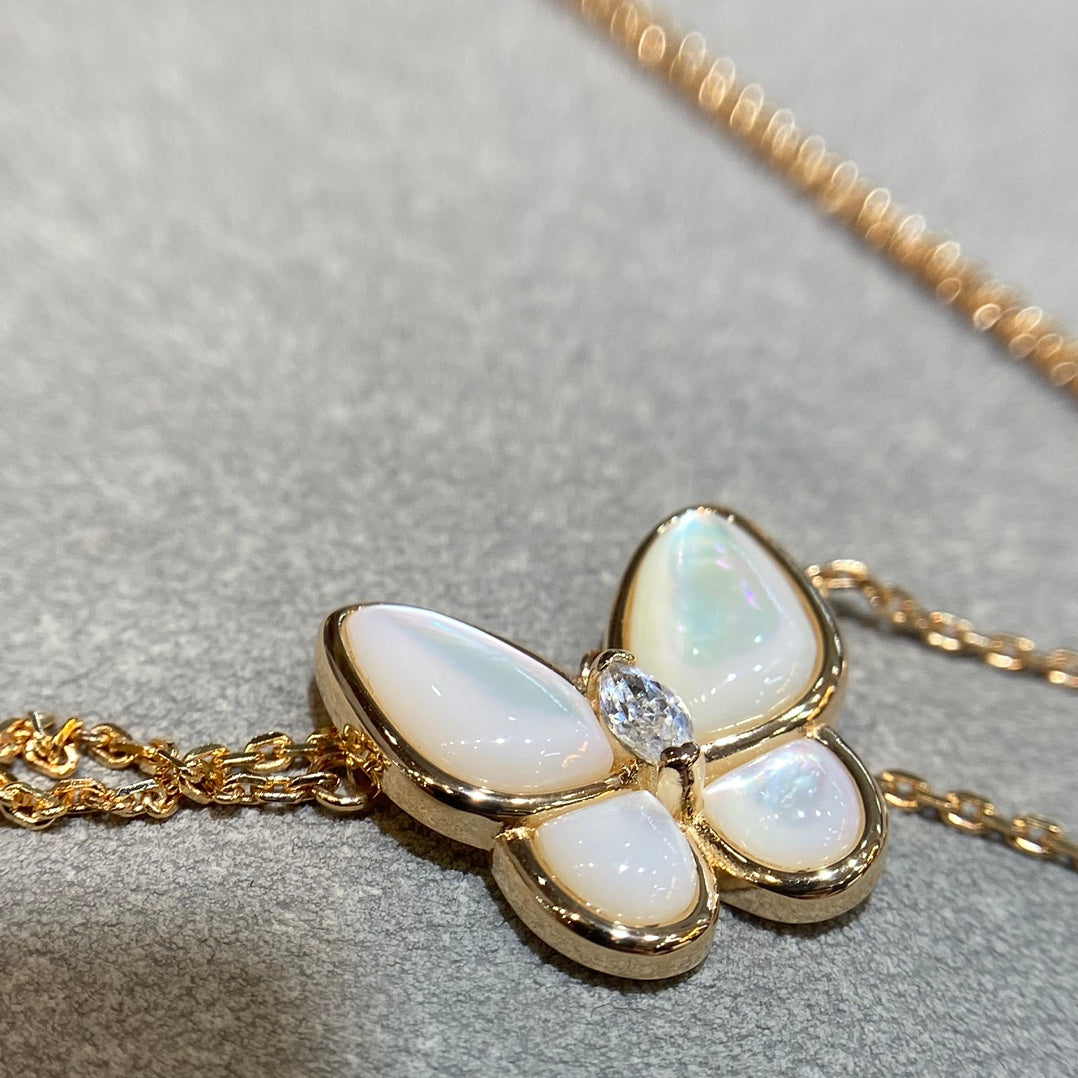 [Elowen Jewels]BUTTERFLY MOP DIAMOND NECKLACE