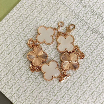 [Elowen Jewels]CLOVER WHITE PEARL MOP 5 MOTIF BRACELET COLLECTION