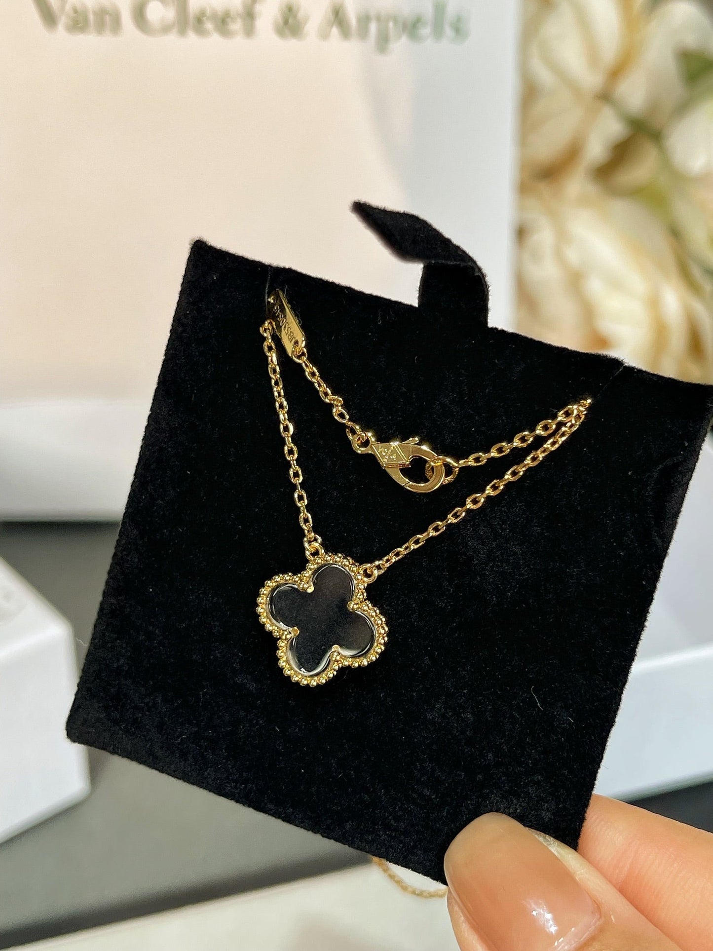 [Elowen Jewels]CLOVER ROCK CRYSTAL ROSE GOLD NECKLACE