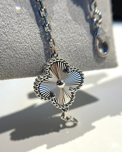 [Elowen Jewels] CLOVER 5 MOTIF LASER BRACELET COLLECTION
