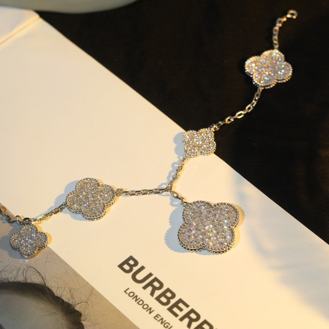 [Elowen Jewels]CLOVER BRACELET 5 MOTIF SILVER DIAMOND PAVED