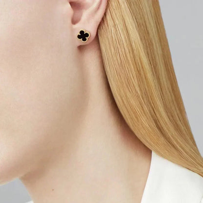 [Elowen Jewels]CLOVER MINI 9.5MM BLACK MOP EARRINGS