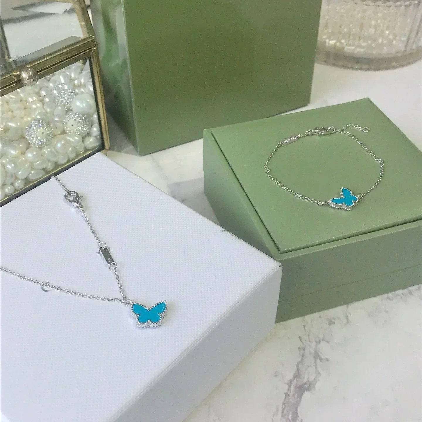 [Elowen Jewels]BUTTERFLY TURQUOISE BUTTERFLY BRACELET SILVER