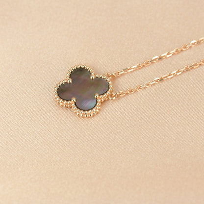 [Elowen Jewels]CLOVER 15MM  GRAY MOTHER OF PEARL NECKLACE