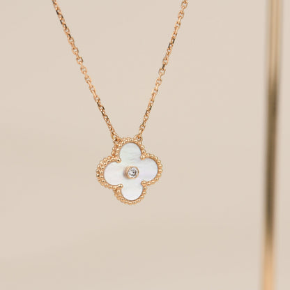 [Elowen Jewels]CLOVER 15MM DIAMOND WHITE FRITILLARIA NECKLACE