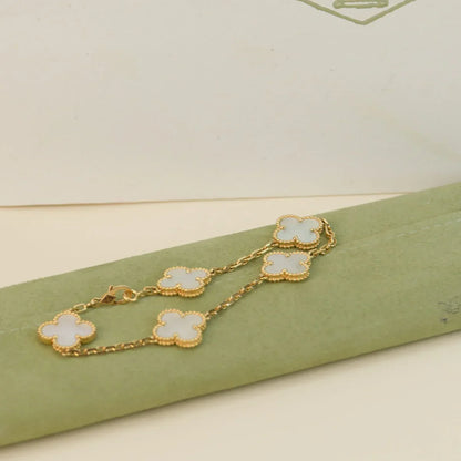 [Elowen Jewels]CLOVER WHITE PEARL MOP 5 MOTIF BRACELET COLLECTION