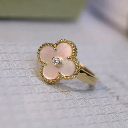 [Elowen Jewels]CLOVER PINK MOP RING GOLD DIAMOND