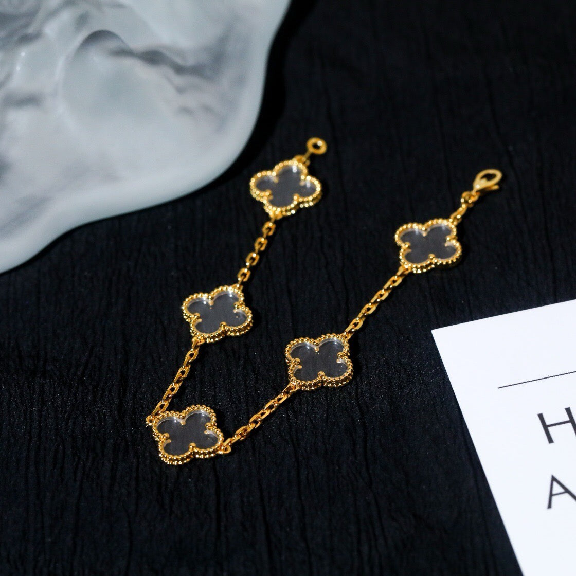 [Elowen Jewels]CLOVER 5 MOTIF ROCK CRYSTAL BRACELET