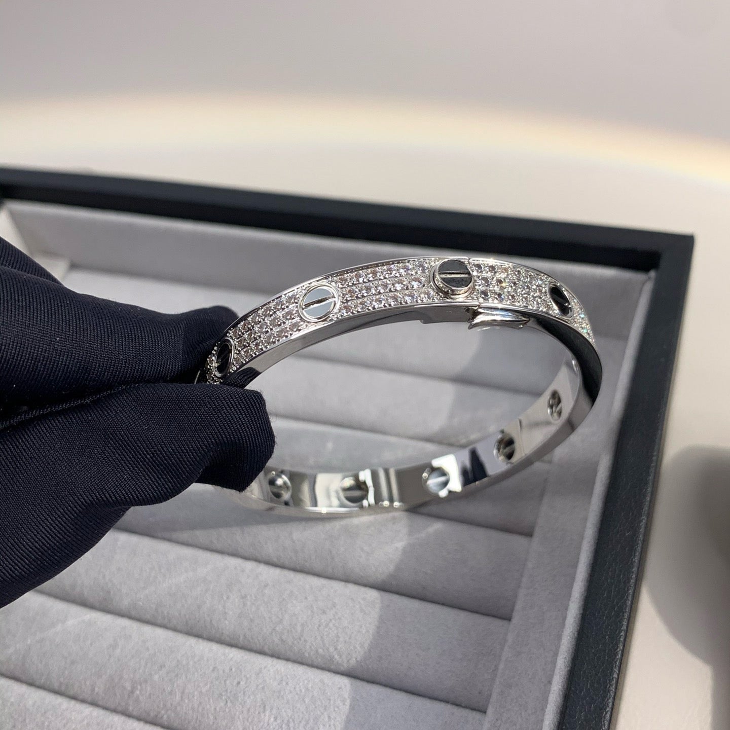 [Elowen Jewels]LOVE BRACELET 6.1MM DIAMOND-PAVED CERAMIC
